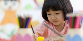teaching toddler to write